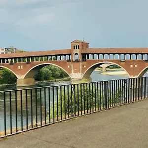 Appartamento Lungo Ticino Sforza, Pavia